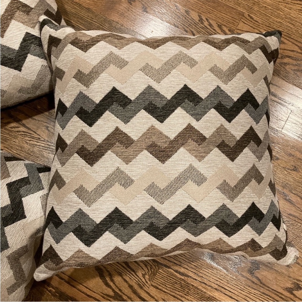 Decorative Ashley Furniture Throw Pillow Bundle Of 2